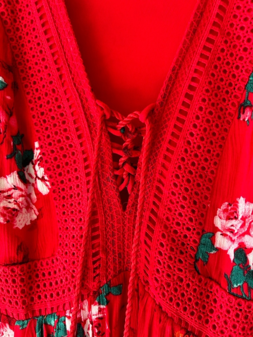 NWOT torrid Red Floral Crochet-Trim Midi Dress - Picture 3 of 13